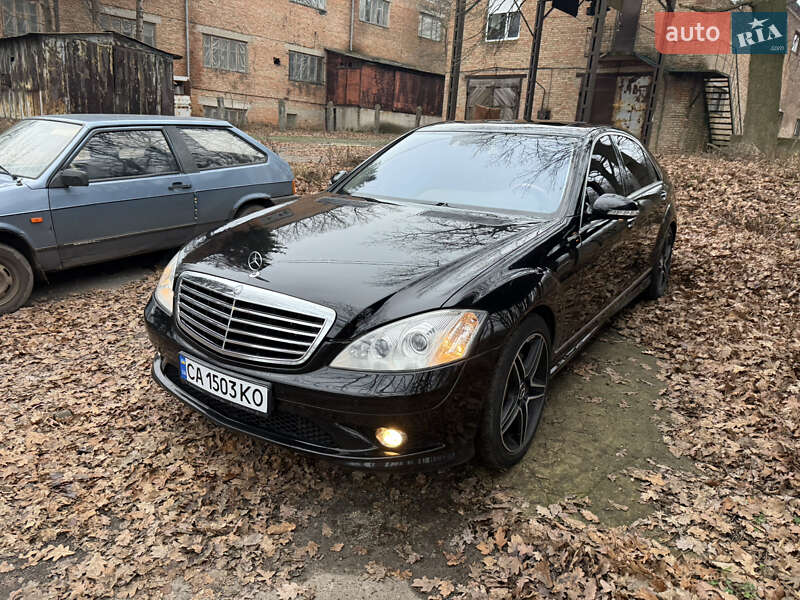 Седан Mercedes-Benz S-Class 2007 в Умані