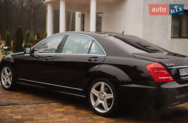 Седан Mercedes-Benz S-Class 2010 в Чорткове