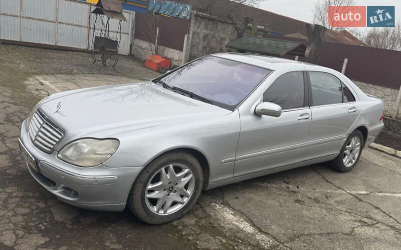 Седан Mercedes-Benz S-Class 2000 в Рівному