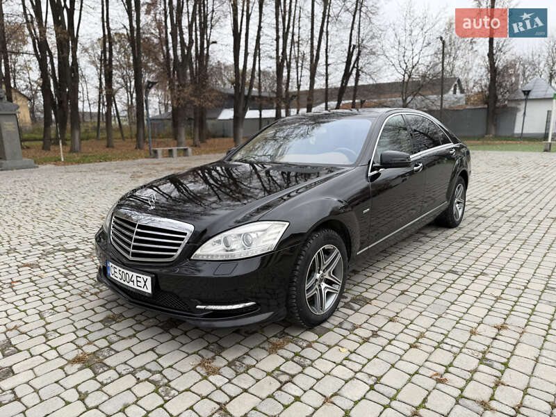 Седан Mercedes-Benz S-Class 2008 в Чернівцях