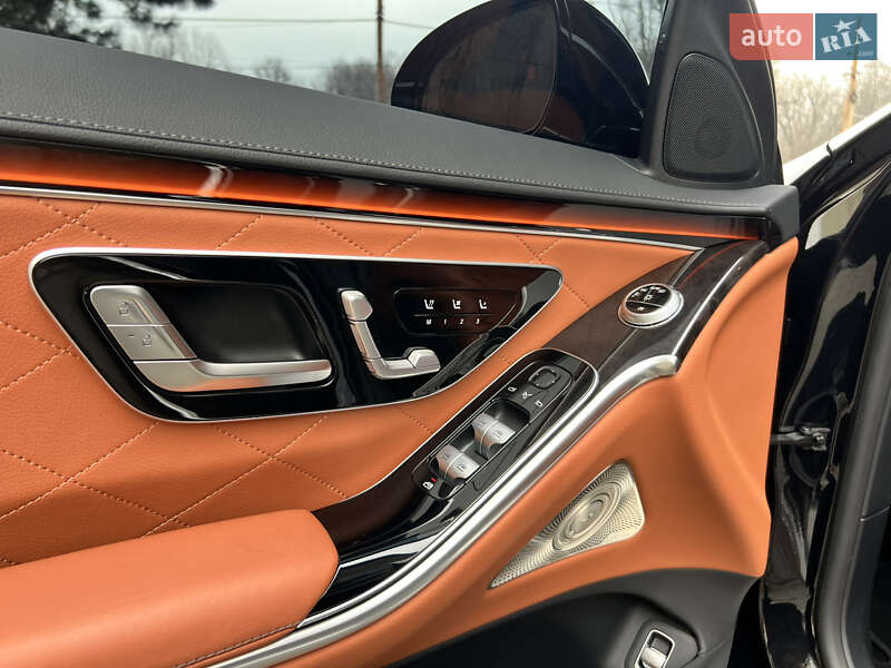 Седан Mercedes-Benz S-Class 2022 в Дніпрі