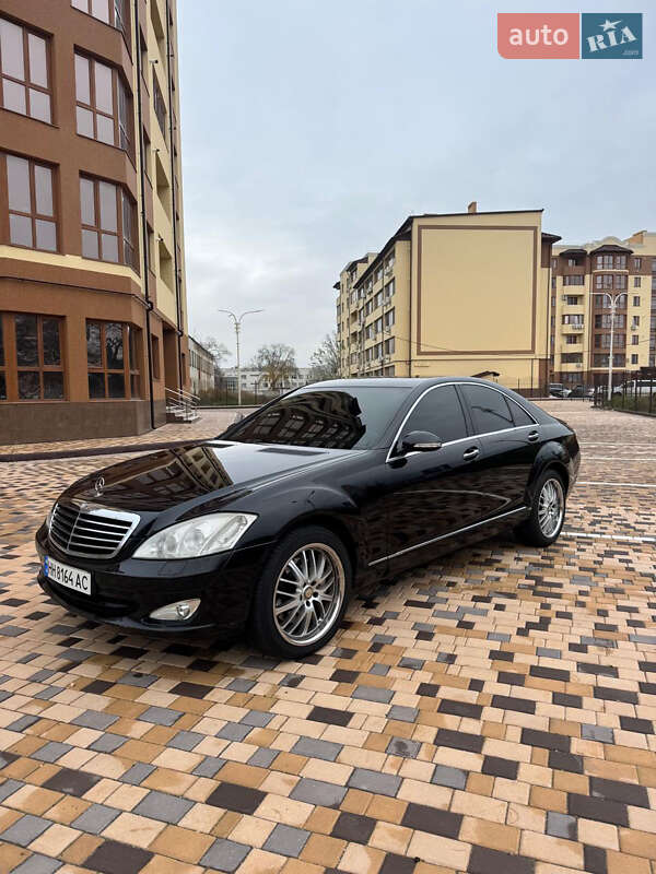 Mercedes-Benz S-Class 2008