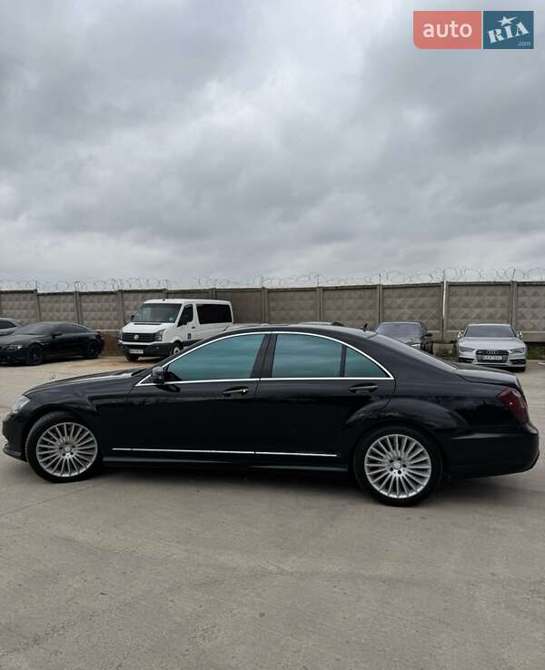 Седан Mercedes-Benz S-Class 2010 в Одесі