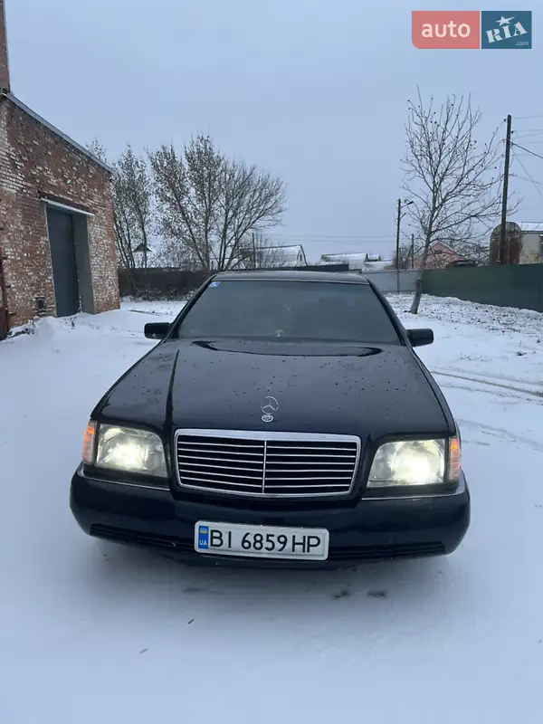 Mercedes-Benz S-Class