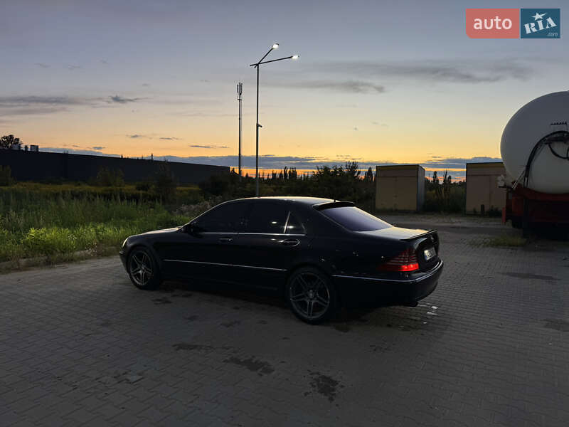 Седан Mercedes-Benz S-Class 2001 в Києві
