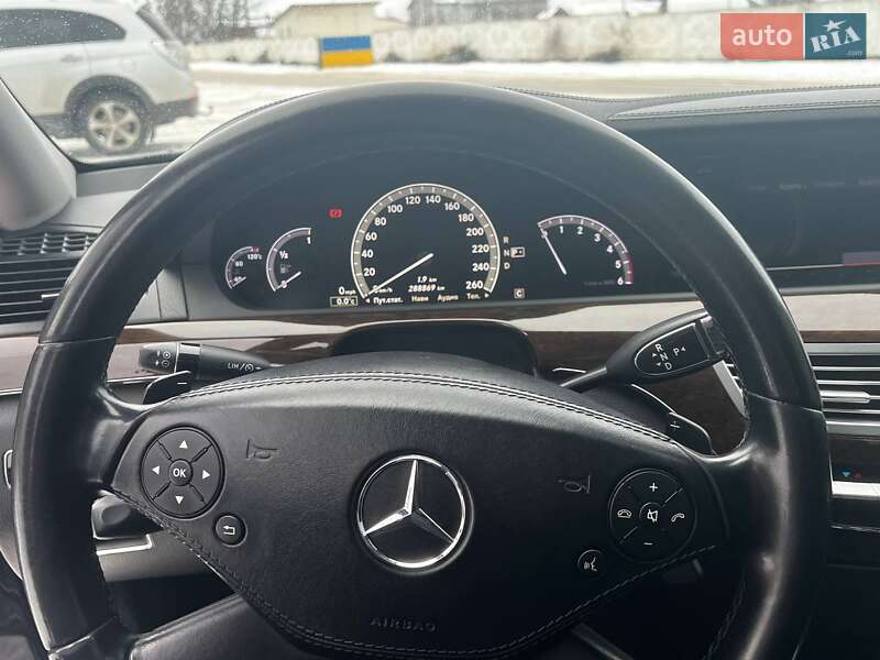 Седан Mercedes-Benz S-Class 2010 в Гадяче фото 25 Седан Mercedes-Benz S-Class 2010 в Гадяче