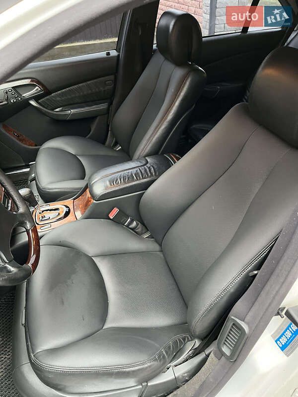 Седан Mercedes-Benz S-Class 2004 в Немирове