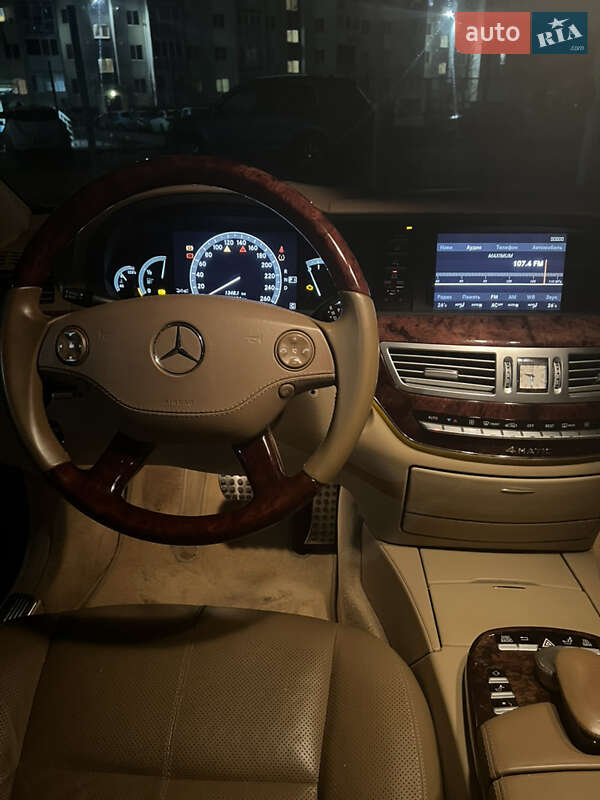 Седан Mercedes-Benz S-Class 2007 в Черноморске