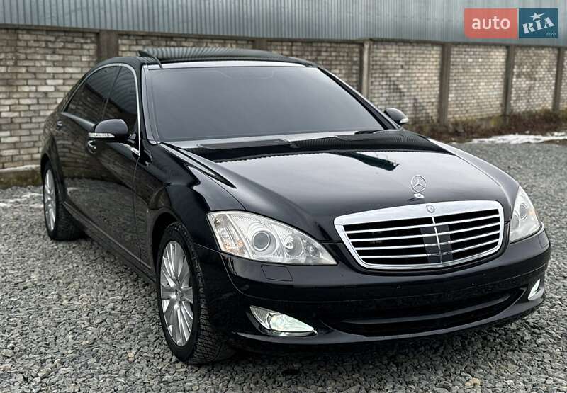 Mercedes-Benz S-Class 2008