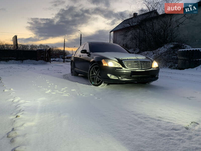 Седан Mercedes-Benz S-Class 2008 в Івано-Франківську