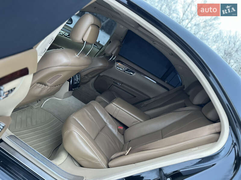 Седан Mercedes-Benz S-Class 2008 в Умані