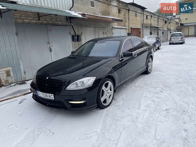 Mercedes-Benz S-Class 2007