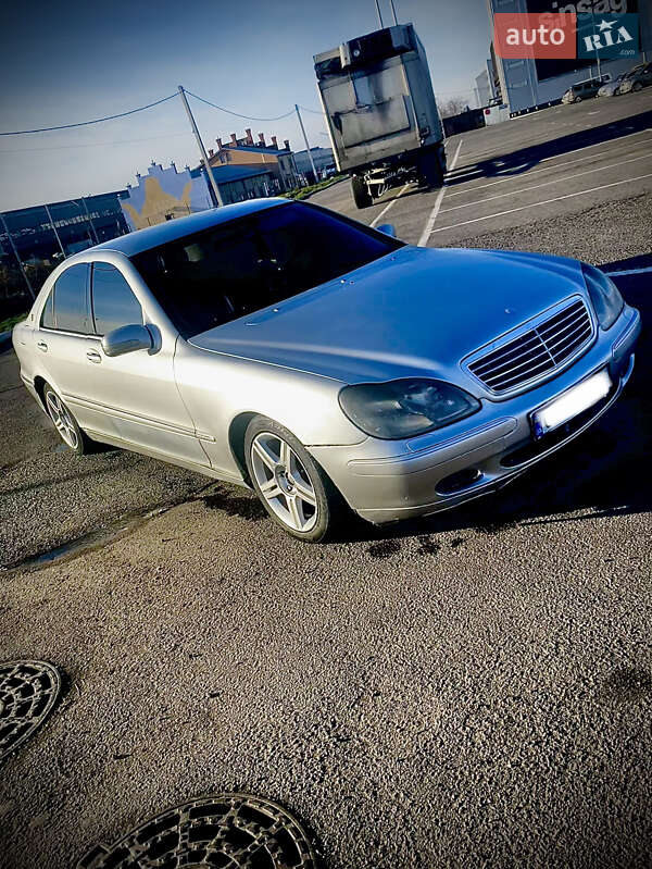 Mercedes-Benz S-Class 1998 Mercedes-Benz S-Class 1998