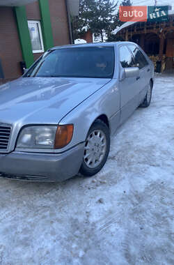 Седан Mercedes-Benz S-Class 1991 в Жовкве