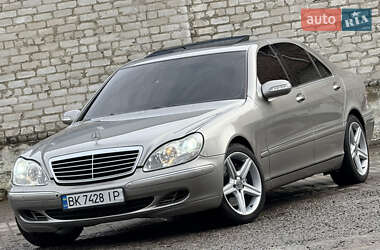 Седан Mercedes-Benz S-Class 2005 в Ровно