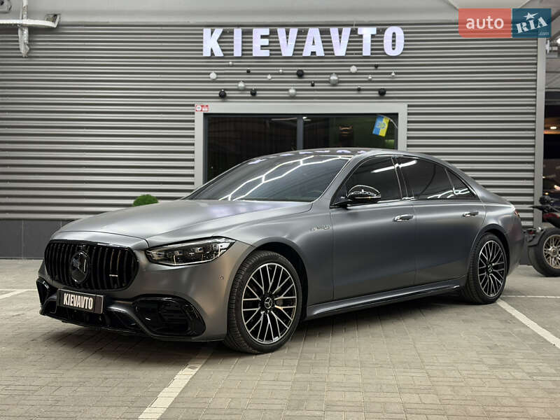 Mercedes-Benz S-Class 2021