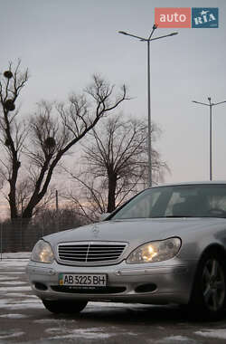 Седан Mercedes-Benz S-Class 2000 в Чернівцях