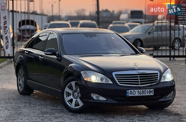 Седан Mercedes-Benz S-Class 2007 в Ужгороді