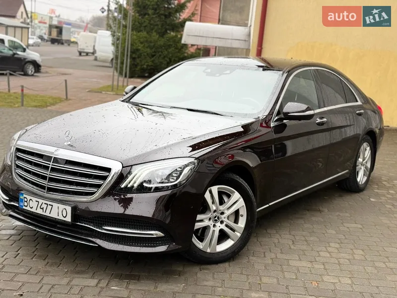 Mercedes-Benz S-Class