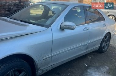 Седан Mercedes-Benz S-Class 2003 в Гайсину