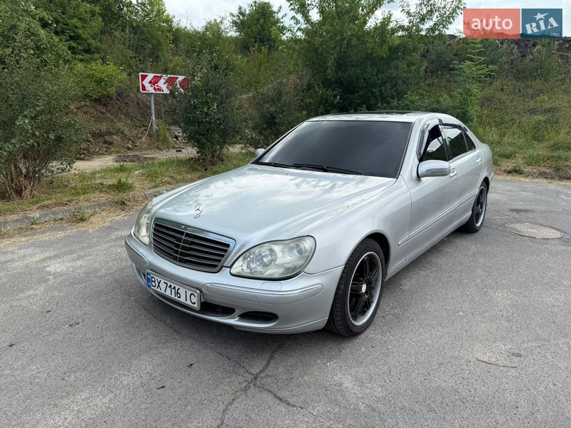 Mercedes-Benz S-Class 2000