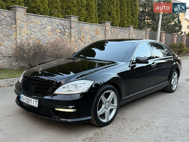 Mercedes-Benz S-Class 2006