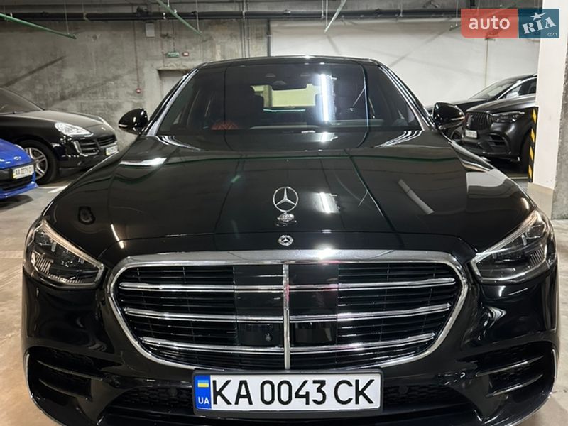 Mercedes-Benz S-Class 2024