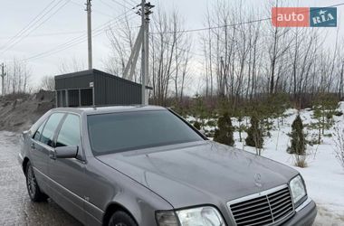 Седан Mercedes-Benz S-Class 1996 в Львове