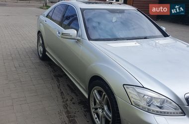 Седан Mercedes-Benz S-Class 2006 в Николаеве