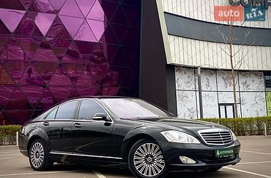 Седан Mercedes-Benz S-Class 2007 в Киеве