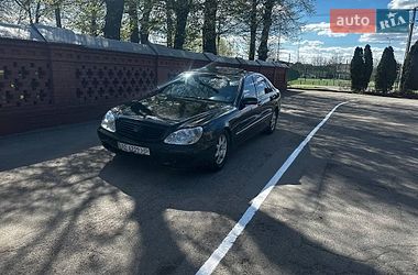 Седан Mercedes-Benz S-Class 2001 в Виннице