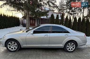 Седан Mercedes-Benz S-Class 2006 в Львові
