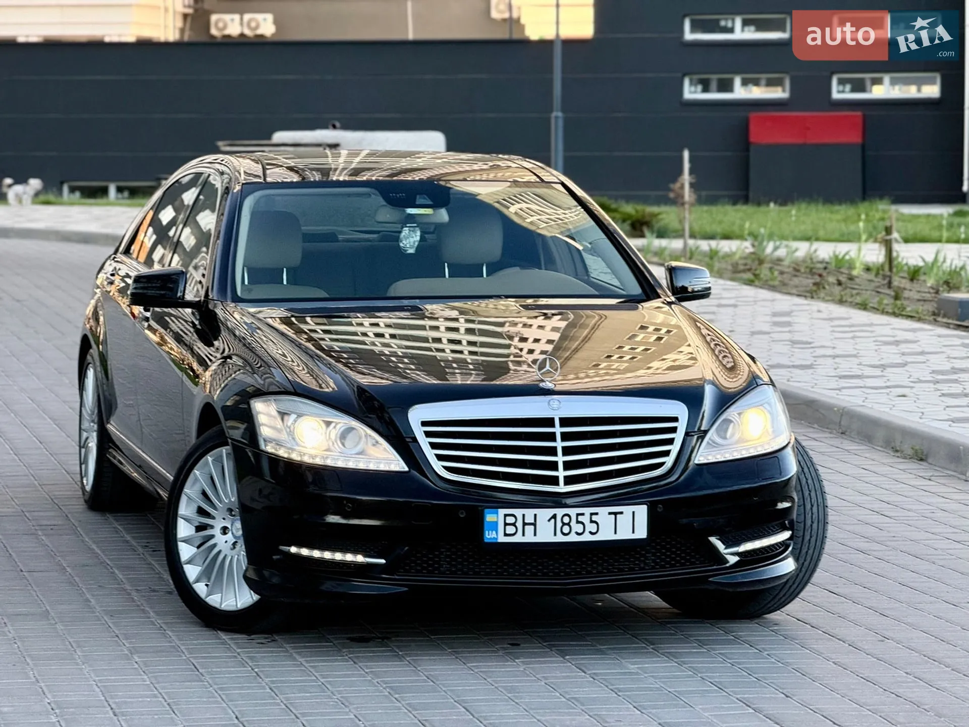 2013 Mercedes-Benz S-klasse - мініатюра 18