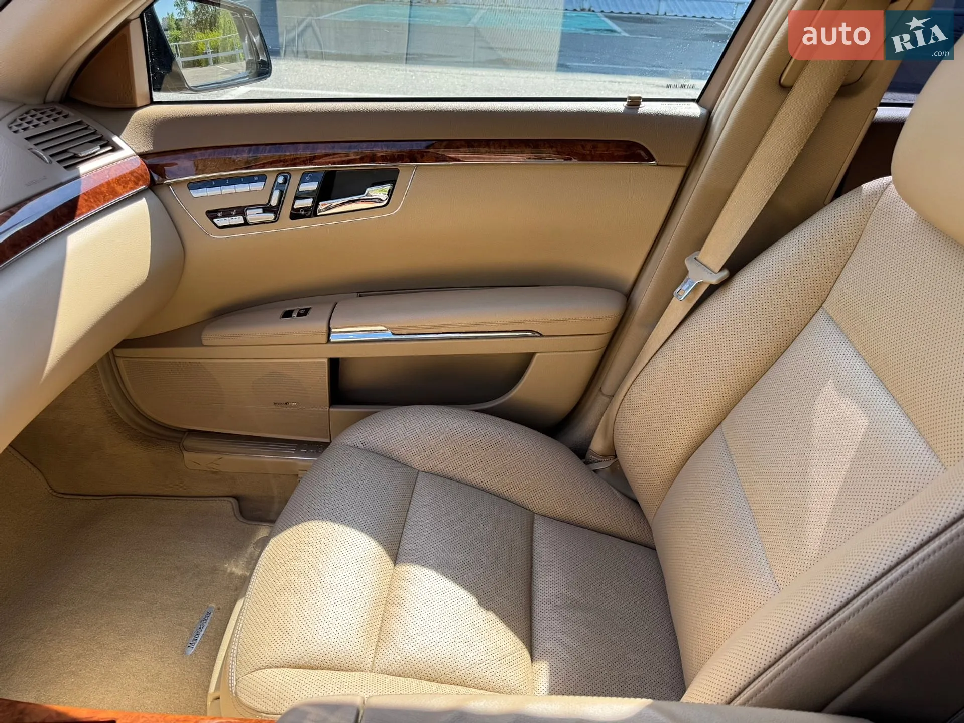2010 Mercedes-Benz S-klasse - мініатюра 31