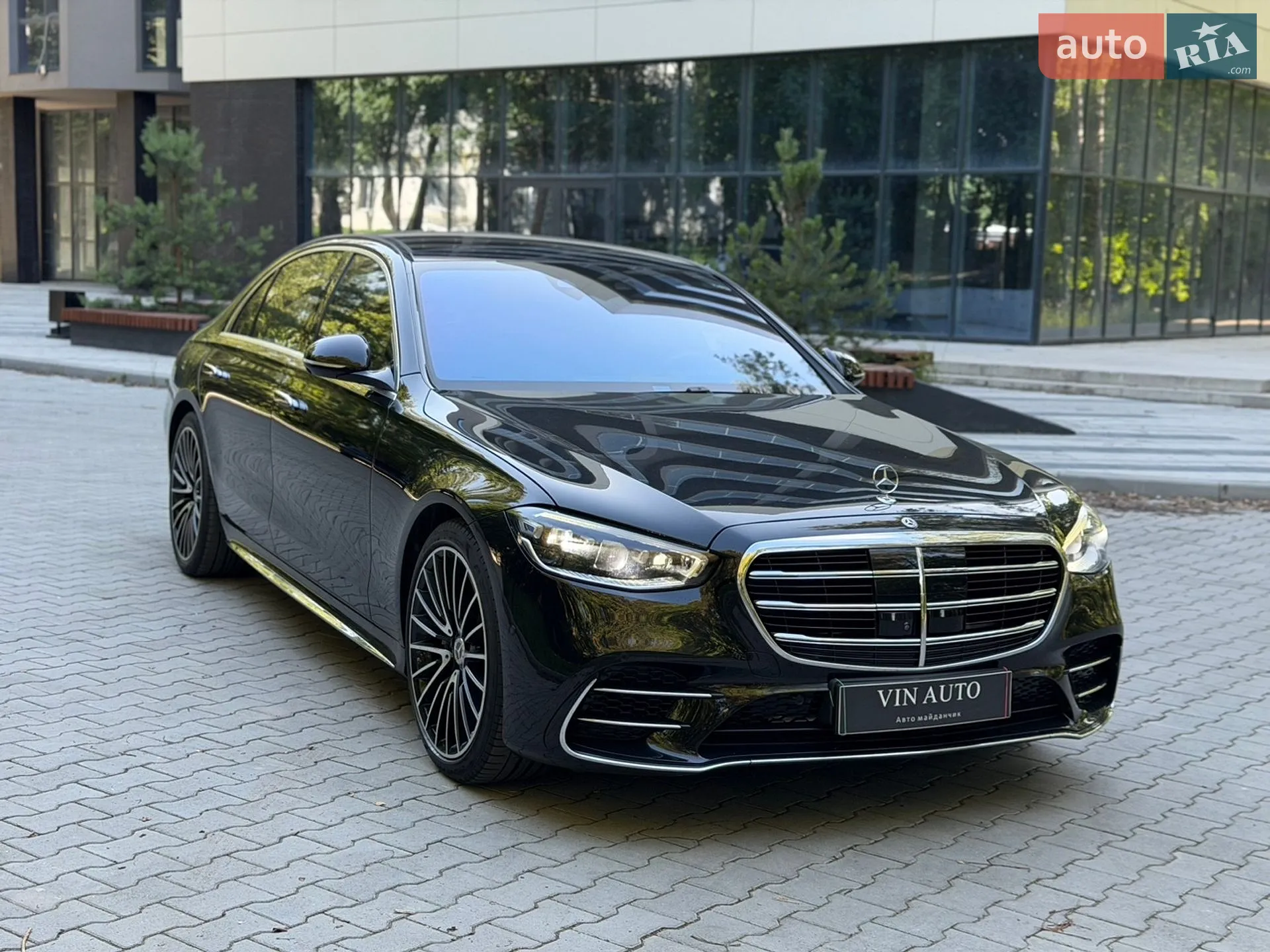 Mercedes-Benz S-Class 2023 VIN W1K6G7GBXPA225672 фото оголошення 12 з 15