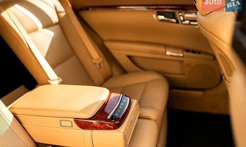 Mercedes-Benz S-Class 2010 VIN WDD2211861A349440 фото оголошення 11 з 44