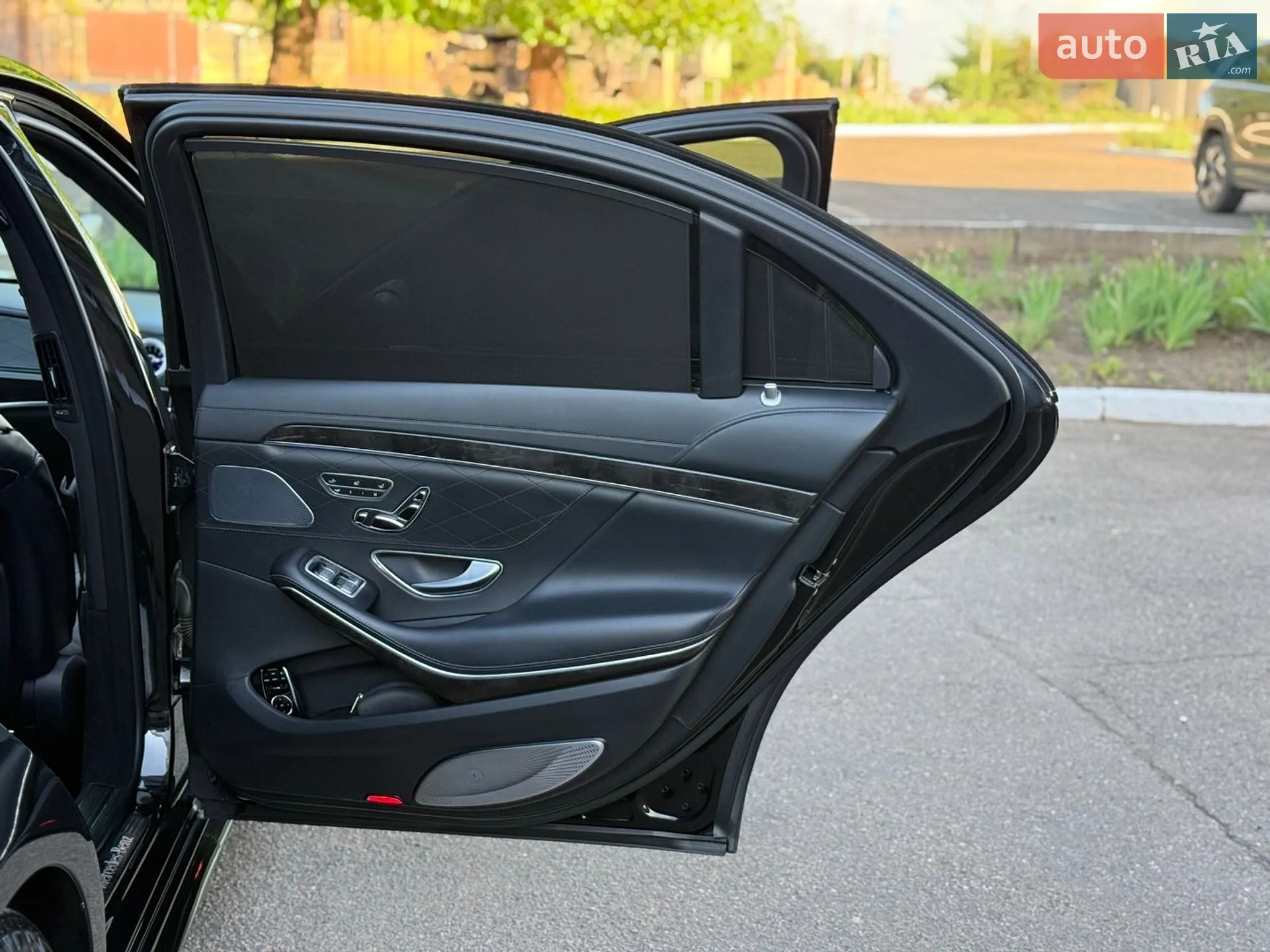 2015 Mercedes-Benz S-klasse - мініатюра 31