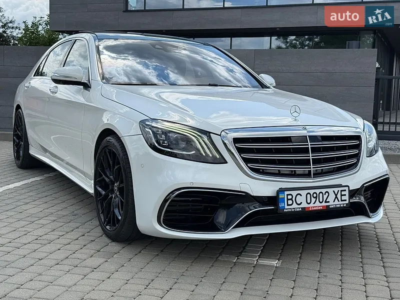 Mercedes-Benz S-Class
