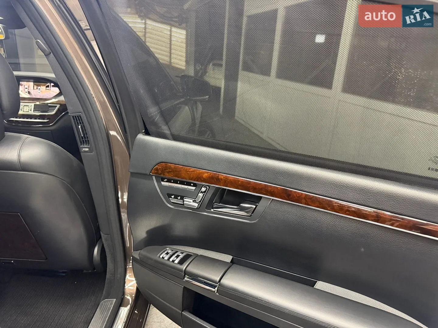 2010 Mercedes-Benz S-klasse - мініатюра 18