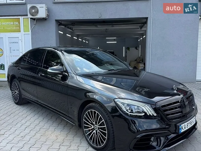 Mercedes-Benz S-Class 2013