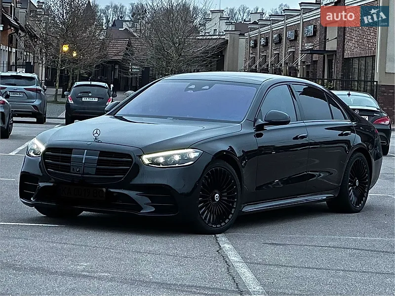 Mercedes-Benz S-Class 2020