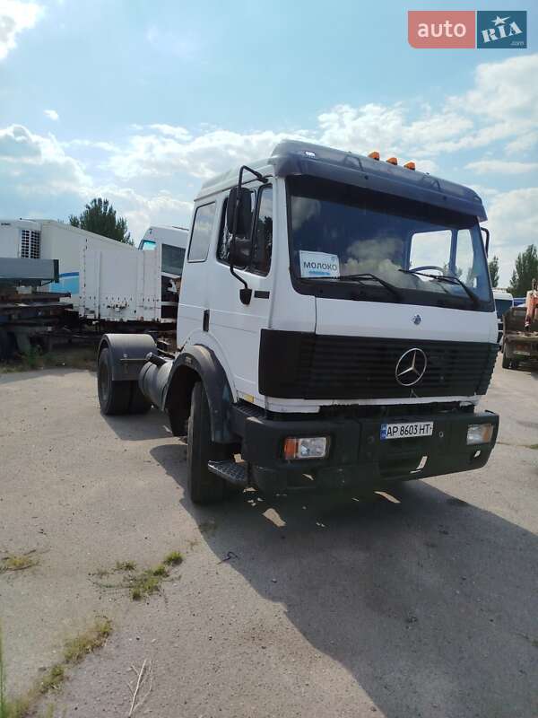 Тягач Mercedes-Benz SK-Series 1991 в Запорожье