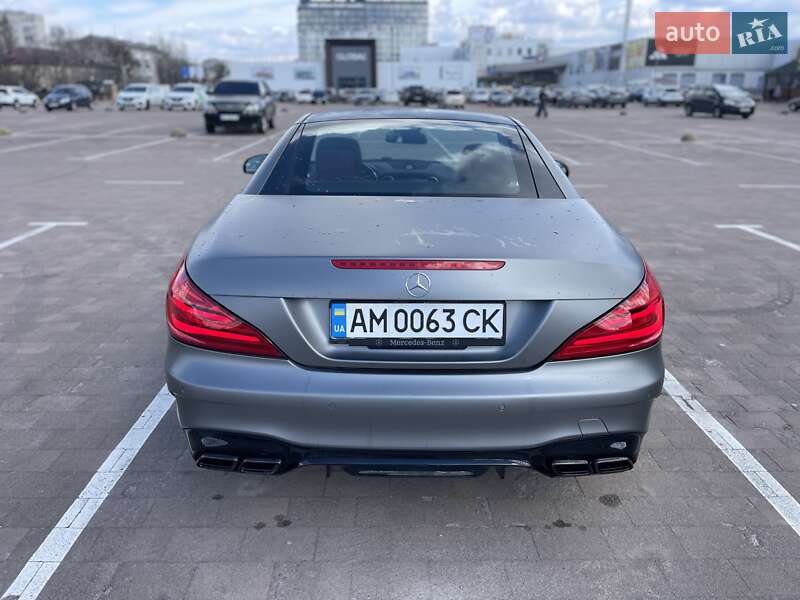 Родстер Mercedes-Benz SL-Class 2015 в Киеве