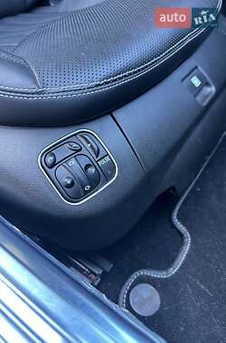 Родстер Mercedes-Benz SL-Class 2011 в 