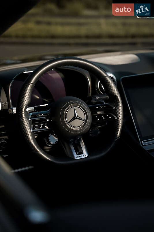 Кабриолет Mercedes-Benz SL-Class 2022 в Киеве