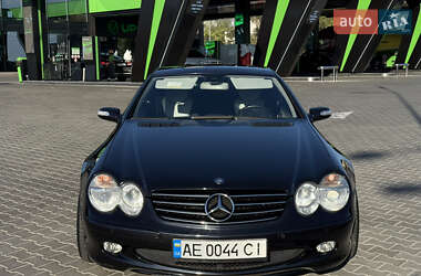 Родстер Mercedes-Benz SL-Class 2004 в 