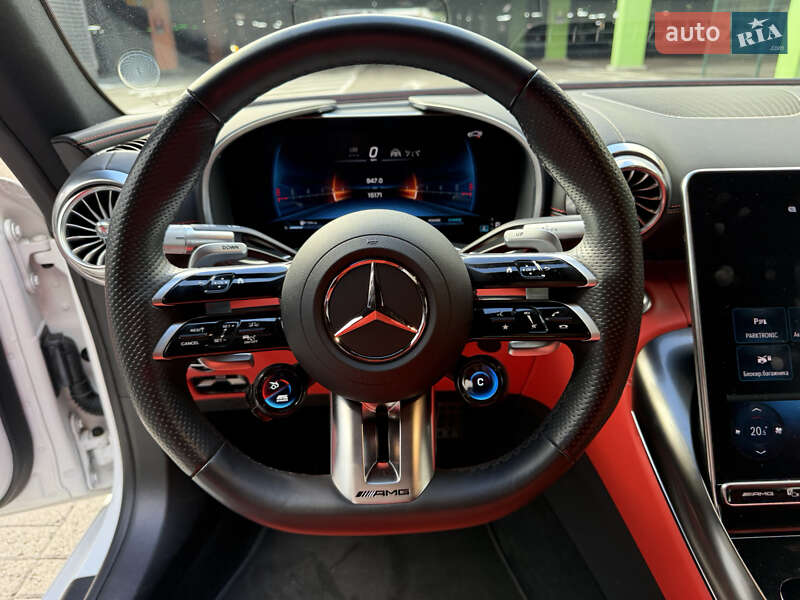 Кабриолет Mercedes-Benz SL-Class 2023 в Киеве фото 16 Кабриолет Mercedes-Benz SL-Class 2023 в Киеве