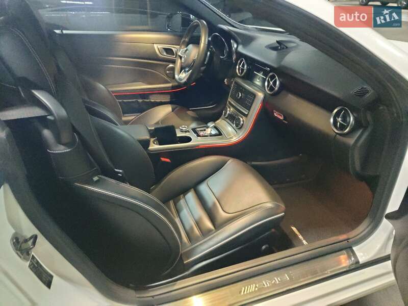 Родстер Mercedes-Benz SLC-Class 2018 в Днепре фото 12 Родстер Mercedes-Benz SLC-Class 2018 в Днепре