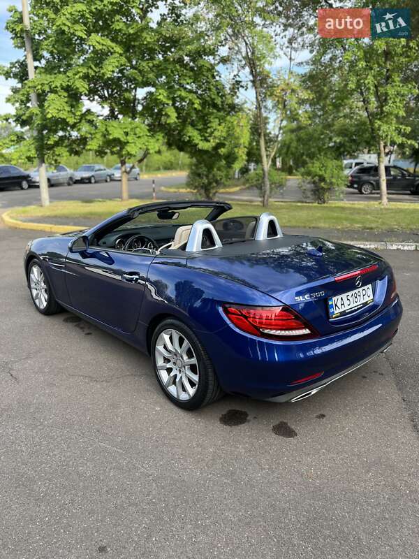 Родстер Mercedes-Benz SLC-Class 2016 в Киеве фото 6 Родстер Mercedes-Benz SLC-Class 2016 в Киеве