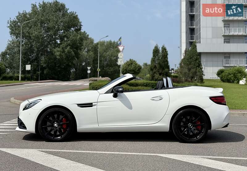 Родстер Mercedes-Benz SLC-Class 2019 в Киеве